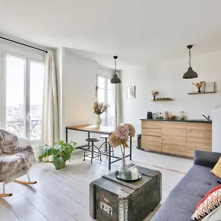 Bright Cocoon With Stunning Views Centre Of * Paris