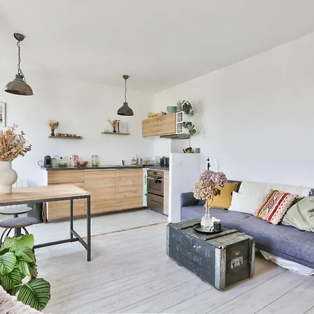 Apartment Bright Cocoon With Stunning Views Centre Of